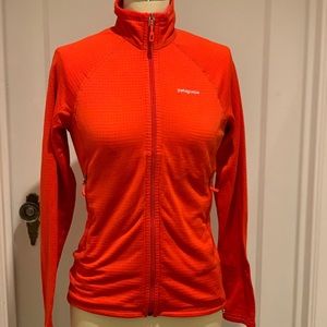 Women’s Patagonia R2 Fleece Jacket